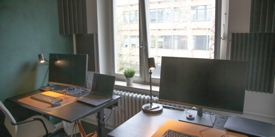 Eintauchen in die Welt der Künstlichen Intelligenz: Das neue KI-Labor für alle Studierenden